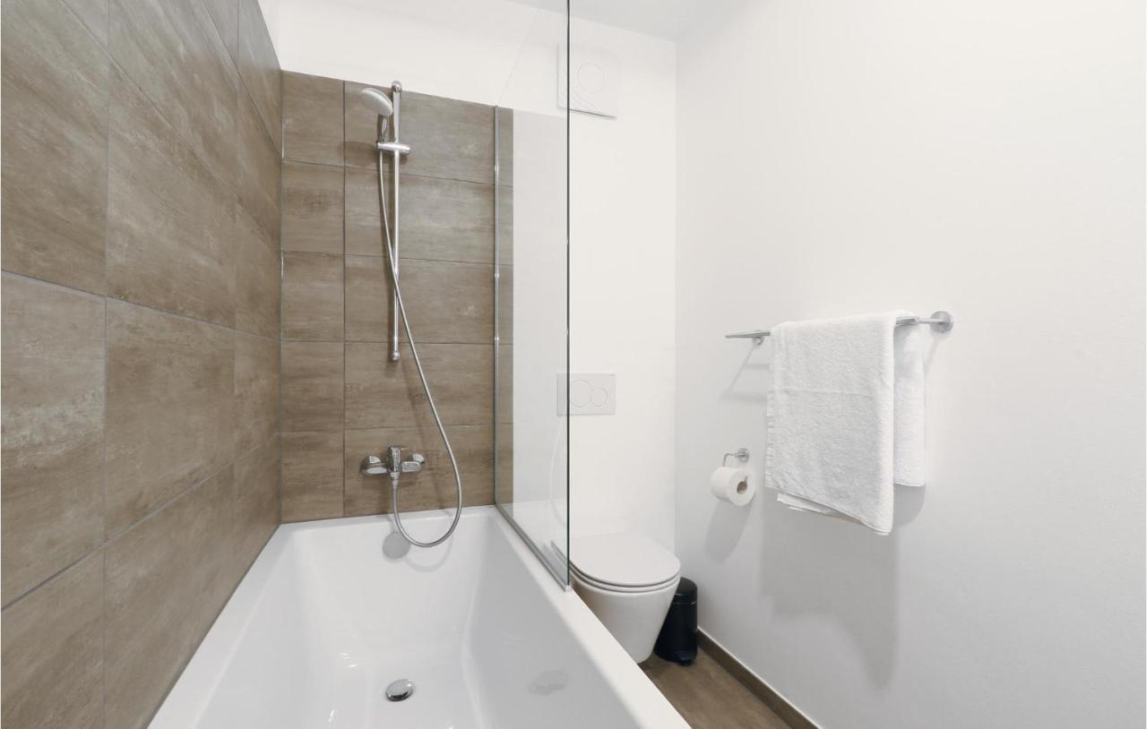 Lovely Apartment In Lembruch-Duemmer See Extérieur photo