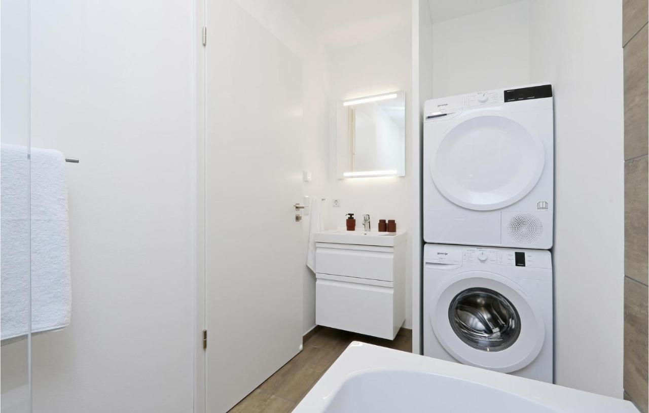 Lovely Apartment In Lembruch-Duemmer See Extérieur photo